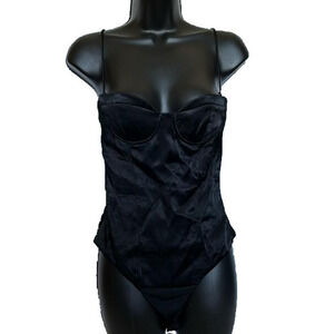 Zara Women's Black Bodysuit size XS